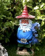 Thumbnail image for Mexican garden statues get up, stand up and go on tour (photos)